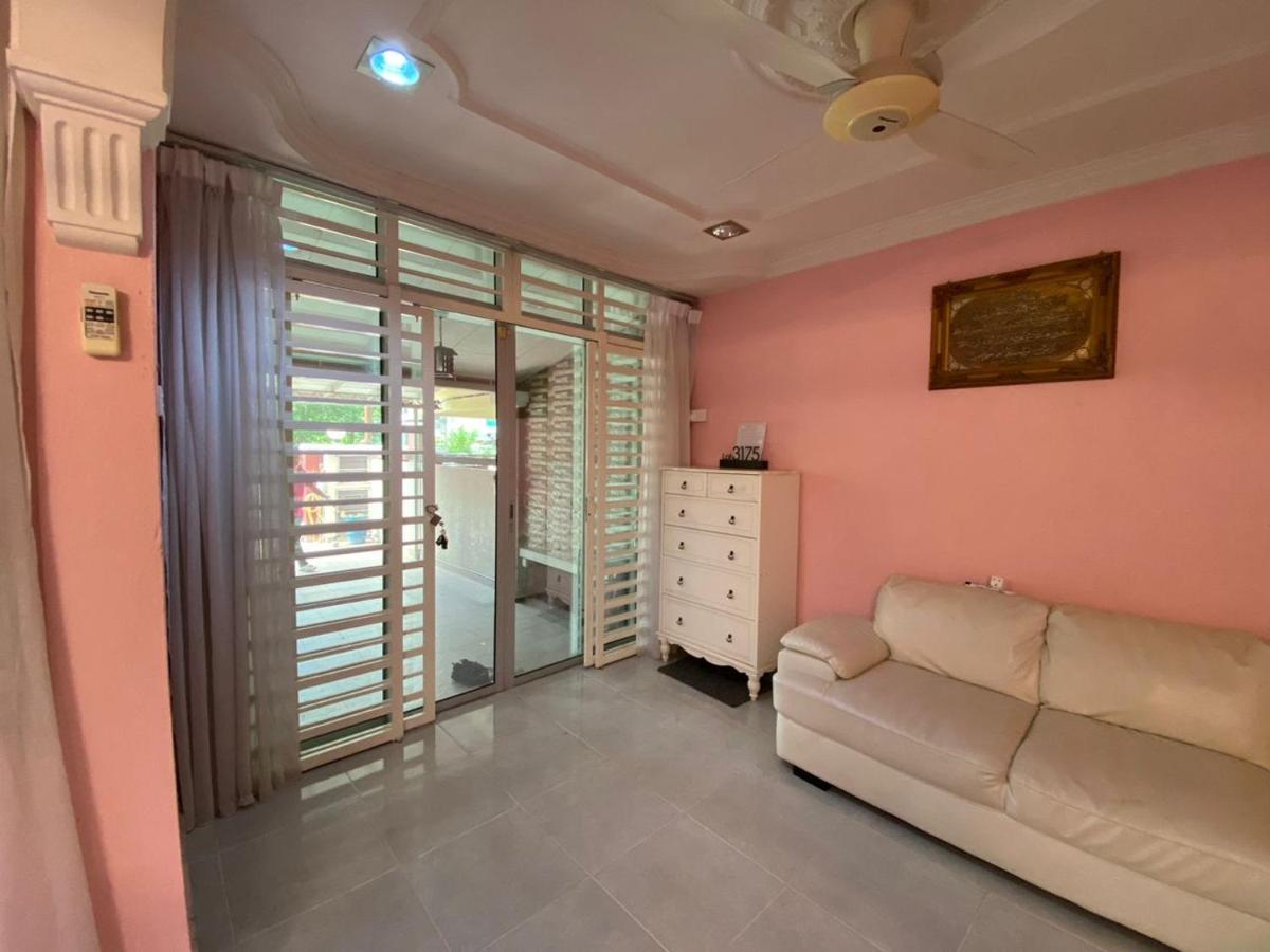 Holiday home La Kota Bharu
